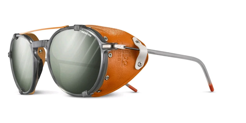 venova-15281073