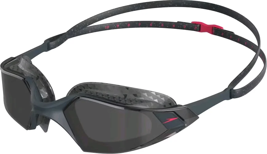 venova-15435582